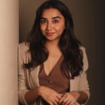 Prajakta Koli Instagram - Happy blurry moments from MostlyChai’s set today. 😌 …. Styled by @aakrutisejpal 📸 by @lordaritra …. Outfit - @torqadorn x @gateway.pr Jewellery - @e3kjewelry @ascend.rohank