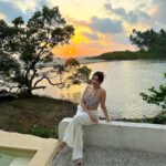 Prakriti Kakar Instagram - Birthday getaway at @kaiagoa 🍀 Immaculate vibes, stunning sunsets and excellent food 🏡 Can’t wait to be back! 🥹