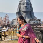 Pranavi Manukonda Instagram – మహాశివరాత్రి శుభాకాంక్షలు ✨❤️🙏🏻🦚

My designer: @shilpacouture ❤️

@isha.foundation @adiyogi.official 

#mahashivratri #awakewithadiyogi #shiva #spiritual #ishafoundation #adiyogi #sadhguru