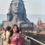 Pranavi Manukonda Instagram - మహాశివరాత్రి శుభాకాంక్షలు ✨❤️🙏🏻🦚 My designer: @shilpacouture ❤️ @isha.foundation @adiyogi.official #mahashivratri #awakewithadiyogi #shiva #spiritual #ishafoundation #adiyogi #sadhguru