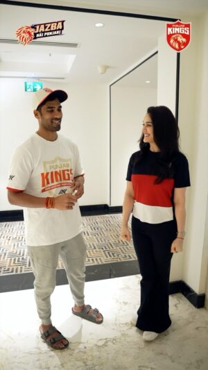 Preity Zinta Instagram - The 𝐫𝐞𝐚𝐥 Shashank catches up with our biggest support system, our co-owner Preity G Zinta, after the thrilling chase yesterday! 😍🔥

Catch the entire fun-filled conversation EXCLUSIVELY on the Punjab Kings app! 🤩

#SaddaPunjab #PunjabKings #JazbaHaiPunjabi #TATAIPL2024 #GTvPBKS #ting