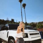 Pressley Hosbach Instagram - i bought my first car!!💫 never did i think i would be able to buy my dream car at 17 but here we are!! grateful is an understatement !!! 🫂 Los Angeles, California