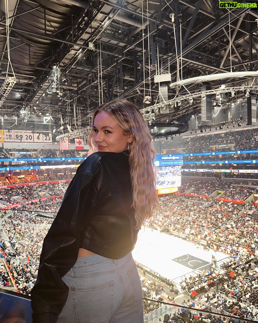 Pressley Hosbach Instagram - 🖇️ Los Angeles, California