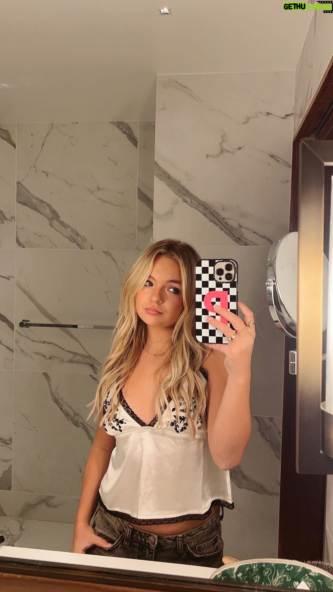 Pressley Hosbach Instagram - my favorite days