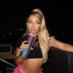 Princesa Alba Instagram - fotitos dp del show porque me quedó cute ese makeup y ese pelo