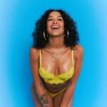 Princess Nokia Instagram – Beautiful on the inside, where it counts 🧿
@savagexfenty #savagexambassador