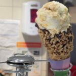 Priscila Sol Instagram – Zero maturidade pra Ice cream 🫢
Pro resto; a gente tem de sobra ;) 
Tal mãe, tal filho!
🙃🍦🫶 🇨🇦