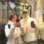 Priscila Sol Instagram - Neste Natal, o maior presente que posso dar à mim e ao meu filho é cuidar da nossa saúde, nos preparando para enfrentar o frio do Canadá com disposição! 🇨🇦❤️‍🔥Enquanto o Brasil se prepara para a ceia de Natal, aqui o dia tá só começando! Ainda não decidimos o que faremos na ceia, mas eu já sei o que não pode faltar no nosso café da manhã; @elevesuplementos e AMOR. 🎄☃️❤️‍🔥 E com o MULTIVITAMÍNICO A-Z MAX MULHER, consigo elevar ainda mais a minha energia pra curtir ao lado do filhão esse Natal especialmente diferente com a mesma alegria que sentimos com toda a nossa família aí no Brasil! Aproveite o Natal com saúde! Cupom de desconto: #PRISOL40. Link na bio da @elevesuplementos #SaudeNoNatal #elevesuplementos #Publi