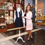 Priscilla Vargas Instagram - Orgullosa de haber guardado por casi 3 décadas mi uniforme del colegio 😍 Y todavía me queda!! 😂 Gracias por las fotos @cris_foto73 📸