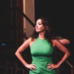 Priscilla Vargas Instagram – πΆ πΆπ΅πΆ
βTe estΓ‘ esperando, nos va alcanzando la luz del dΓa
Que todo lo malo lo va borrando nuestra alegrΓa.
Lo digo y lo digo
Te estΓ‘ esperando, mira
Que todo lo bueno llega
Para recordarnos que lo vivido valiΓ³ la penaβ¦πΆ π΅
(βLo Digoβ de GENTE DE ZONA & Carlos Rivera)ππ»
FOTOS: @consuelod_ph
Muchos cariΓ±os!!!!
Y gracias por la buena energΓaβ€οΈπ€