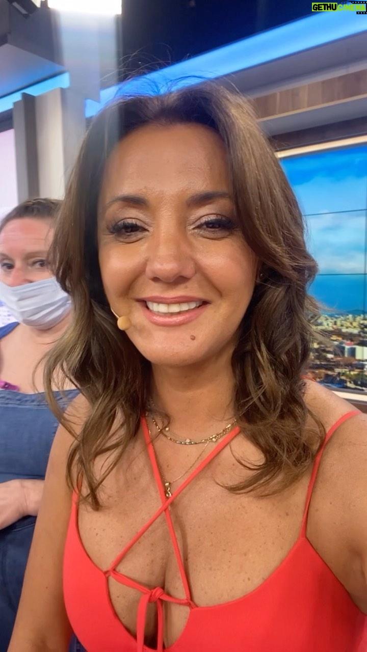Priscilla Vargas - 22.5K Likes - Miren quien me acompañó hoy al trabajo 🐶