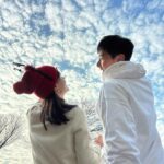 Priscilla Wong Instagram - 2023， 我們， 的 第六年。 你說，最近經常想起我們認識的那年，剛剛十年前。 那時，我總是駛着一架滿滿刮花痕的四驅車開工，車殼塵土飛揚，車中糟糟亂亂，你總是在想，她真正身份其實是一位地盤女工嗎？ 然後，你接收了這位地盤女工，也接收了她的凌亂和搗亂。 謝謝，婚姻或許就是這模樣了：） 2024，來吧。 讓我們繼續為幸福努力。