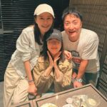 Priscilla Wong Instagram - 生日週🌈 多謝壽星仔送給我們的啦啦隊鮮花🤣 多謝壽星女同我我家老爺一齊喺停車場睇演唱會🤟🏻 這麼近那麼遠 免費演唱會 隔住條大馬路都感受到個氣氛