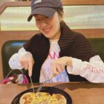 Priscilla Wong Instagram - 返到嚟， 見好朋友唔係重點， 食佢嘅麵包先係重點😆 #準備開餐前的開餐包 #唐師傅麵包