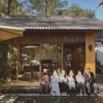 Priscilla Wong Instagram - 好多年沒有和家人一起旅行， 好多年沒有和四妹妹慶祝她的生日， 有很多個好多年， 總是把家人放在工作後， 然後有一天發現， 其實我們沒有很多個好多年。 好好珍惜， 和家人一起的時光。 #大家姐湊女中