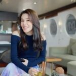 Priscilla Wong Instagram – 這一年，你旅遊了嗎？
新一年，祝福我們繼續好好看世界，祝福我們整個旅程，都有美好的體驗。
幾天的拍攝，見天空，見海洋，見黑夜，見晨光，滿滿不一般的體驗，謝謝各位❤️
感恩成為渣打特選客戶，感謝每一個美好的旅遊安排。

@stancharthk