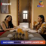 Priya Gamre Instagram - Aapko Haveli me kya dekhna hai comment box me bataiye 👇 Aao kabhi Haveli pe, Atrangii cheeze dikhate hai. @la_gravitea @niveditabasu @priyagamreefame #atrangii #haveli #aaohavelipe #famousdialogue #viral #static #atrangiiapp #funny