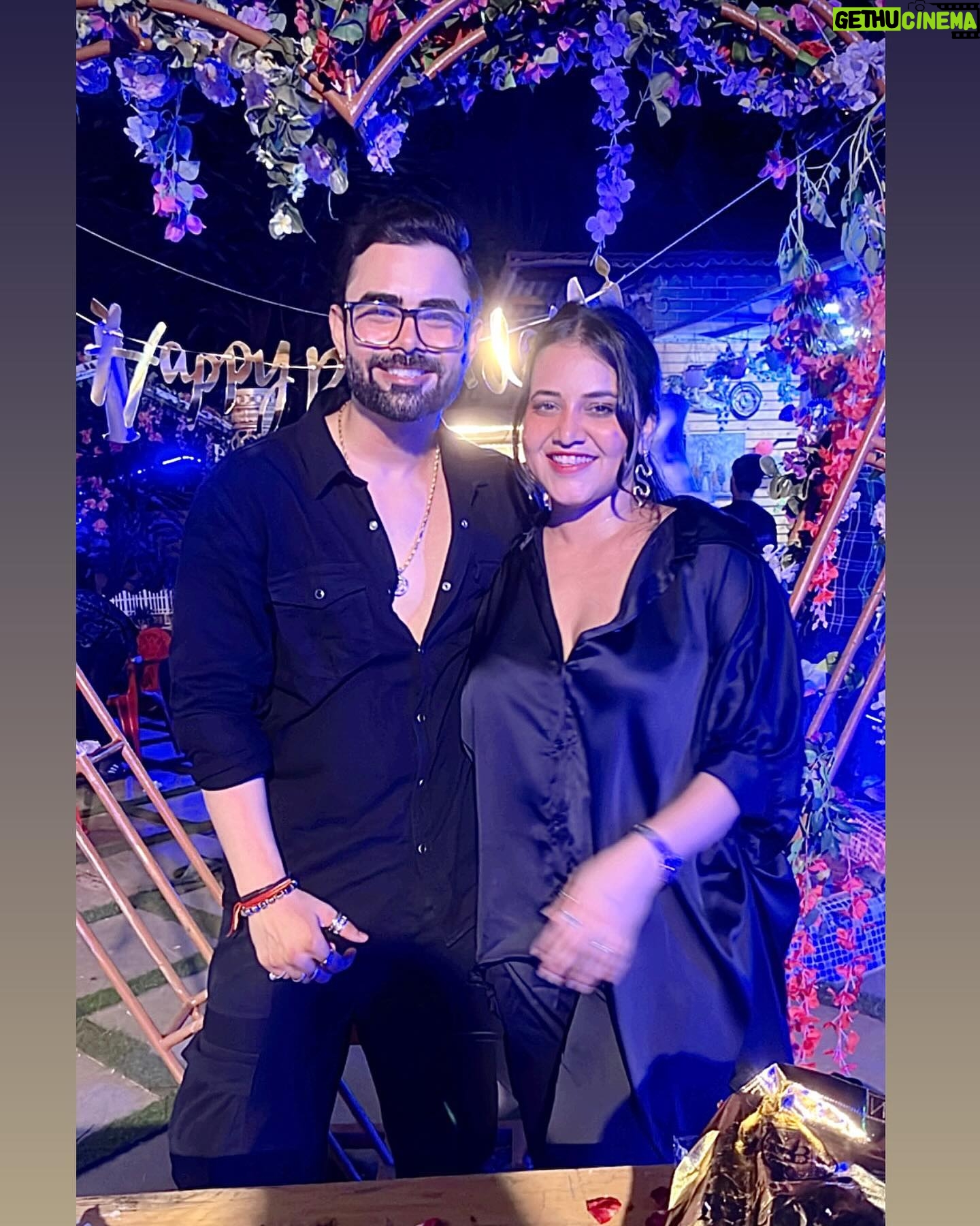 Priya Gamre Instagram - ❤️🫶🏻 . . @priyagamreefame @gamreepriya @luckkysaini95 . #priyagamre #luckysaini . . . . . . . . . #photooftheday #birthday #birthdaycake #birthphotography #celebration #dance #party #love #loveislove