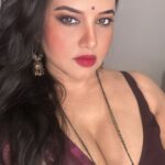Priya Gamre Instagram - Sahi kaha na maine 😅😜 #priyagamre #reels #reelsinstagram #reelitfeelit #saree