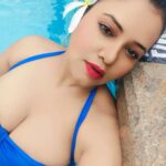 Priya Gamre Instagram - Happy Sunday❤️‍🔥 Link in bio 🔗 #priyagamre #bikini #curvy