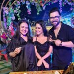 Priya Gamre Instagram - Happy Birthday Superstar Ritu Rai. . . #priyagamre #luckysaini . . . . . . . . . . . #birthday #birthdaygirl #birthdaycake #party #dance #birthphotography #mumbai