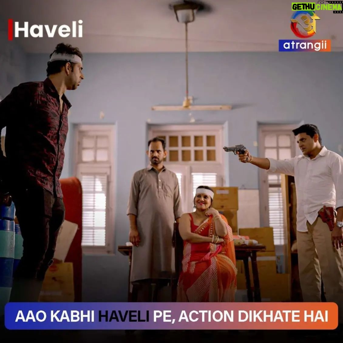 Priya Gamre Instagram - Aapko Haveli me kya dekhna hai comment box me bataiye 👇 Aao kabhi Haveli pe, Atrangii cheeze dikhate hai. @la_gravitea @niveditabasu @priyagamreefame #atrangii #haveli #aaohavelipe #famousdialogue #viral #static #atrangiiapp #funny