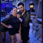 Priya Gamre Instagram - One love.❤️🫶🏻 . . @gamreepriya @luckkysaini95 @priyagamreefame . #priyagamre #luckysaini . . . . . . . . . #love #loveislove #loveyourself #loveyou #datenight #model #photoshoot #photooftheday #artist #actor #bollywood #mumbai #music #dance