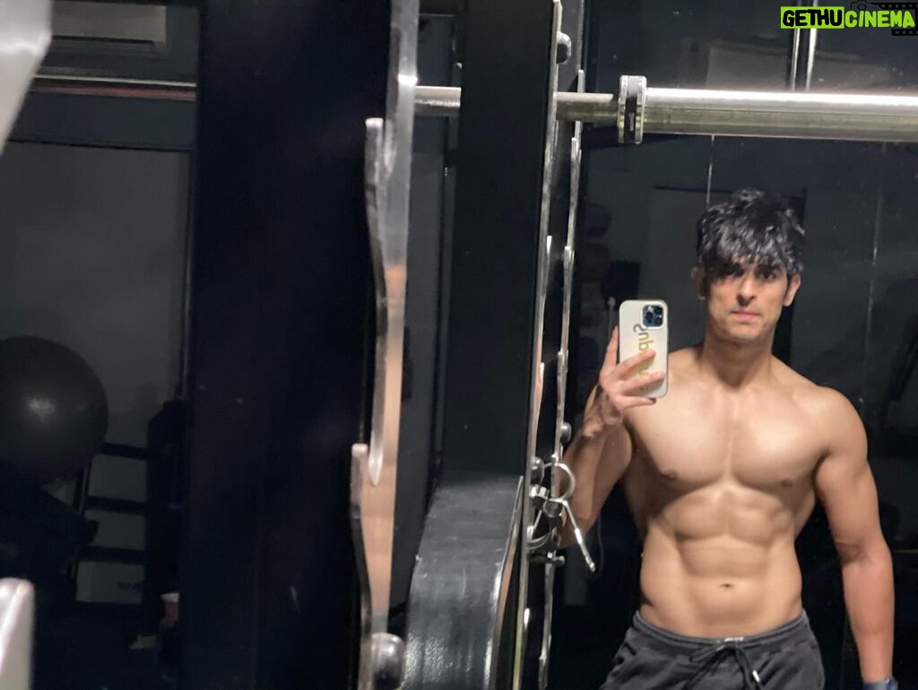 Priyank Sharma Instagram - Weeks full of learning and growth