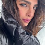 Priyanka Chopra Instagram - Oh to sojourn in Crans Montana even for a blink.. Can I please stay… @perfectmomentsports