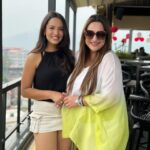 Priyanka Karki Instagram - Timi sanga yo jeewan bitaune chu ☺️♥️🥹 HAPPY NEW YEAR EVERYONE ♥️ New year Vlog out now 🦋