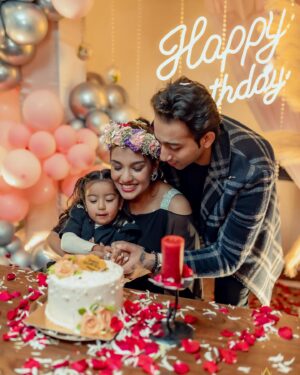 Priyanka Karki Instagram - Oh what a day!
Thank you for everything baby ❤️

तू जो मिला , तो हो गया सब हासिल 🥹

Looking forward to 37 🦋