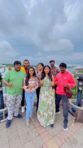Priyanka N. K. Instagram - Niagara kitta oru niagara paatu! @sivaangi.krish @sridharsena @kj_iyenar @punyasworld @bharathkrajeshofficial @mookuthimuruganofficial @mediamasons @ravoofa.h.k akka @prathimacuppala akka @ziya_hadhijath