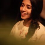 Priyanka N. K. Instagram – Credits:
Keys- @allanpreetham 
Video- @sanjaysooriya 

Composed by @jharrisjayaraj 
Originally sung by @karthikmusicexp 

#HarrisJbyMSC
#malikstreams
#HarrisJayaraj 
#liveinconcert
#kualalumpur
