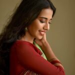 Priyanka N. K. Instagram - 24 years of gratitude! Thanks everyone for the lovely wishes and blessings ❤️ . . 📸 @arvinthiyer