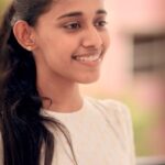 Priyanka N. K. Instagram - A beautiful melody! . . . Keys- @delip_horner Video- @sanjaysooriya Original audio Composed by @jharrisjayaraj . @joshapp.tamil @officialjoshapp #reels #reelitfeelit #reelsinstagram #priyankank #tamizhsongs #love #musicvideo