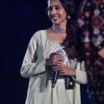 Priyanka N. K. Instagram - Throwback to this day! @musicsanthosh sir’s live in concert- ‘soundsofthesouth’ Beautifully captured by @alagaanstudios 🤗