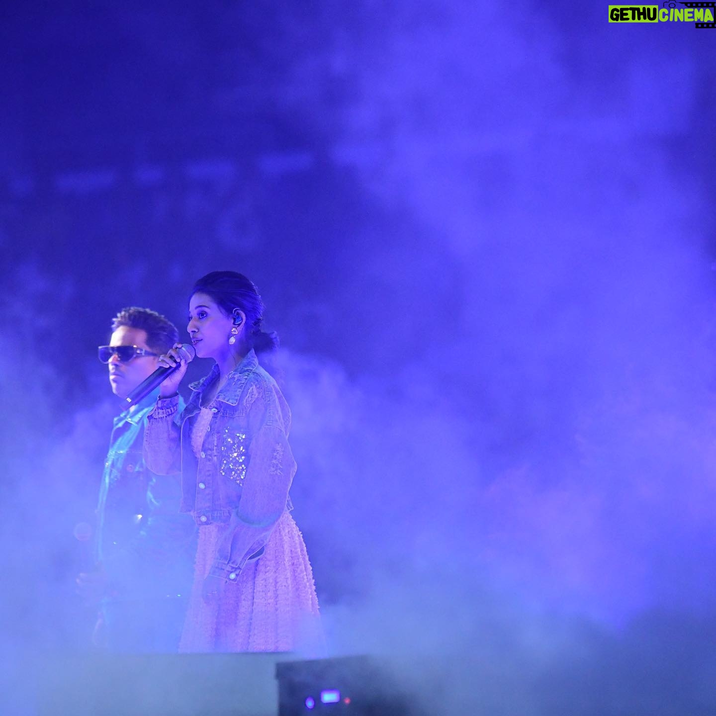 Priyanka N. K. Instagram - Whateyy show it was❤️ High on U1 live in the amazing Malaysia! Memories to be cherished😊 Thank you @itsyuvan sir! @dontrunawayasia.my @ramesharumugan19 @zafroonnizar @u1recordsoffl @mediamasonsevents @ravoofa.h.k @prathimacuppala