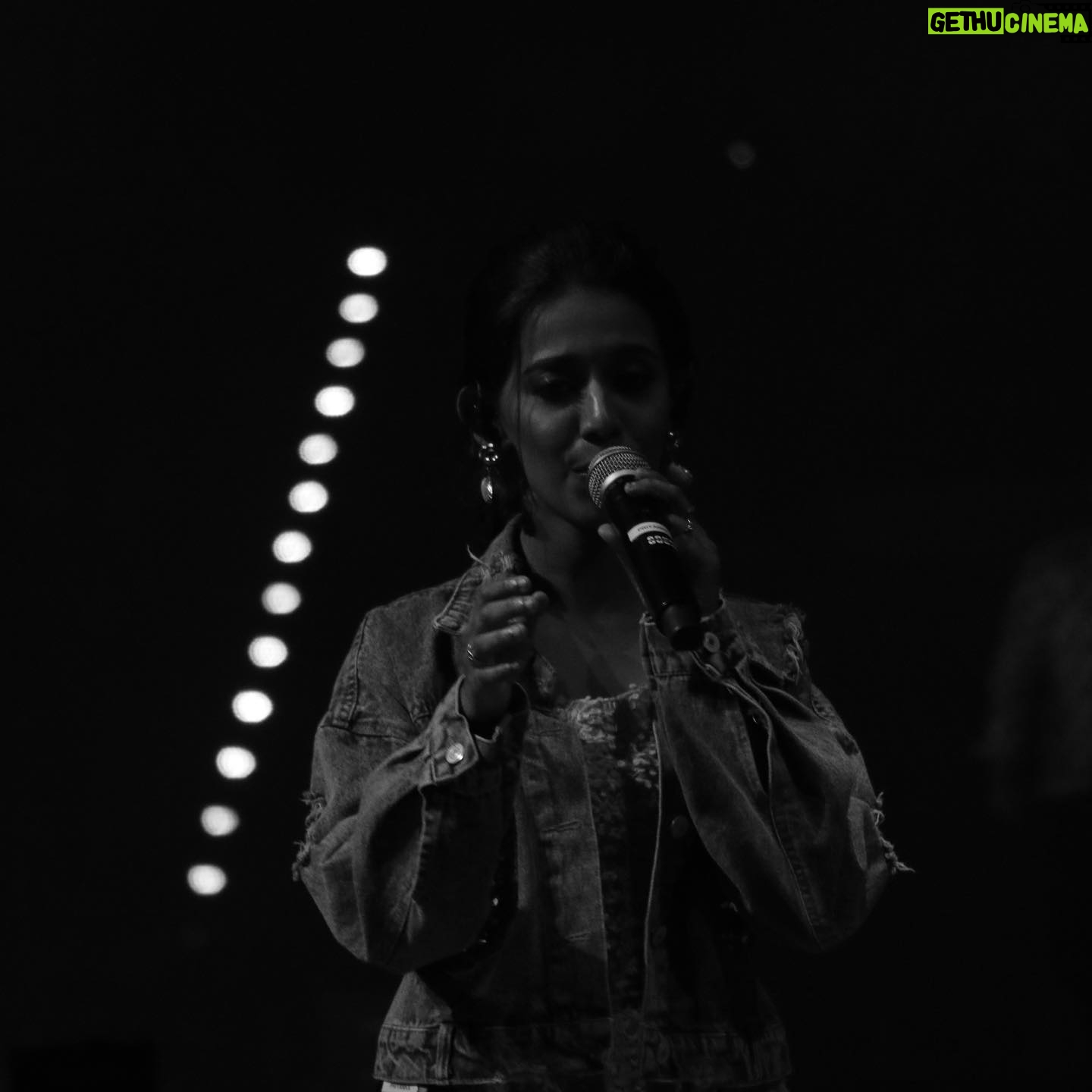 Priyanka N. K. Instagram - Whateyy show it was❤️ High on U1 live in the amazing Malaysia! Memories to be cherished😊 Thank you @itsyuvan sir! @dontrunawayasia.my @ramesharumugan19 @zafroonnizar @u1recordsoffl @mediamasonsevents @ravoofa.h.k @prathimacuppala