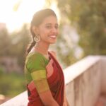 Priyanka N. K. Instagram - When you possess light within, you see it externally 💫 . . . Captured by @sanjaysooriya . #instagram #instagood #insta #diwali #music #musician #instamood