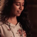 Priyanka N. K. Instagram – Forever a fav song sung by @itsyuvan sir and @ramyansk akka.
Composed by the maestro!

Audio credits:
Programmed by @delip_horner 
Mixed by @__hari__ 

Video:
Shot and edited by @sanjaysooriya 

#reels #priyankank #love #music #2022 #yuvan #u1 #ilayaraja