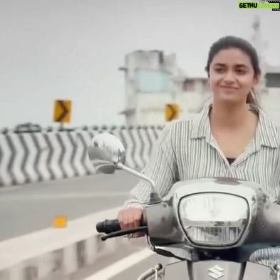 Priyanka N. K. Instagram - So so Happy to have sung this beautiful song by the one and only @arrahman sir for the movie maamannan (Kannada) Directed by @mariselvaraj84 sir Starring @udhay_stalin @keerthysureshofficial #vadivelu Thank you dear all for the prayers and the love ❤️ Many thanks to @c.r.e.s.c.e.n.d.o_1512 anna @sreekanthhariharan for the support🤗 #arr #arrahman #keerthysuresh #udhayanithistalin #vadivelu #priyankank