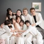 Puff Kuo Instagram - 年前大收工✨ 可以來好好整理 除舊佈新了😌 連六天的拍廣告拍平面 都順利結束了🫶🏻🥹 期待成品出來～♥️ 接下來放假囉😆 . . . #朋友們六月再見啦😎