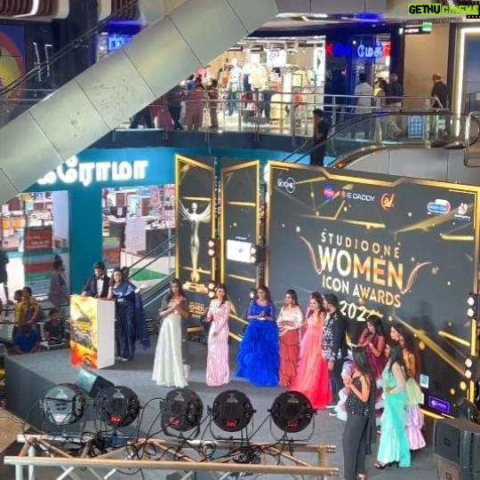 Pugazh Instagram - Here Is The Glimpse Of The Grandeur Studio One Women Icon Award’z 2024 #SWIA There Is No Force Equal To A Woman! Determined To Raise! @maethirajulunaidu @svtv_official @edaddy Proudly Present’z Studio One Women Icon Award’z 2024 #specialedition Powered By! @indiaglitz_tamil @radiocitytamil_ An @indiaglitz_tamil Exclusive Ofiicial Space Partner @ampaskyone Shot’z & Cut’z @iamdcnaveen @namita.official @radhakrishnan_parthiban @iam_ineya @vijaytvpugazh @director_kathir @alya_manasa @akshadhaasridhar