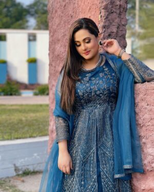 Purnima Instagram - A grateful heart is a magnet for miracles 💙
.
.
.
.
.
.
#happyfriday #therealpurnima #purnima #lifeisbeautiful 💙
