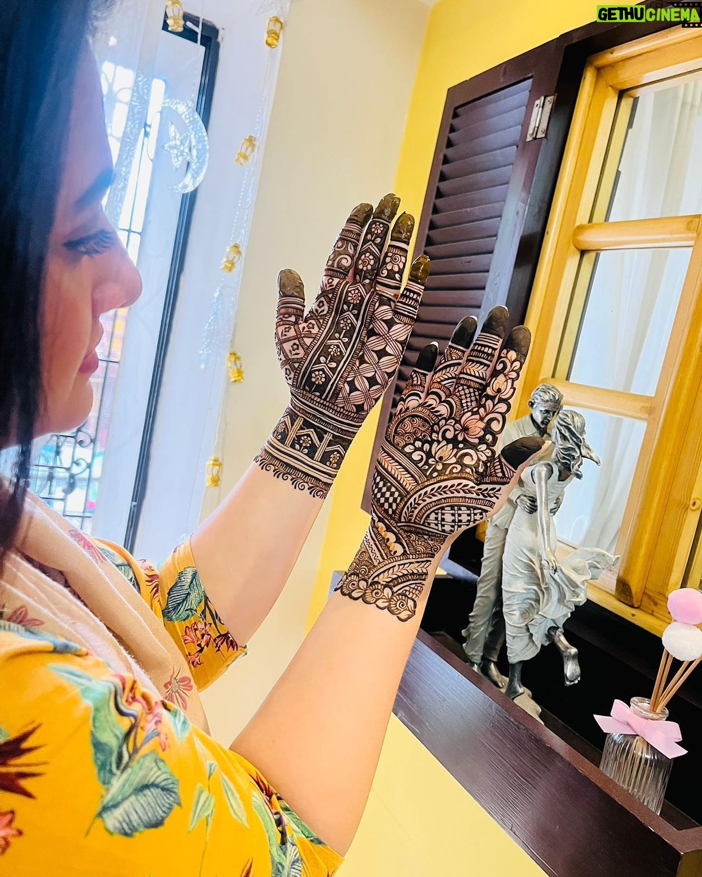 Purnima - 67.6K Likes - Eid Mubarak 2023
#eiduladha2023 #mehendi #eidmubarak #eidvibes✨ #alhamdulillah 🤲🏼
Mehendi credit- Thanks a lot @mehendi_by_tahamina