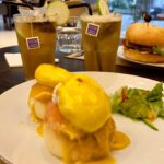 Purnima Instagram – Thanks @comptoirsrichard_bd 🙏🏼😊
#salmoneggsbenedict #doubleshotespresso #cozyplace #icedteas 😌