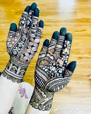 Purnima Instagram - Eid Mubarak 2023
#eiduladha2023 #mehendi #eidmubarak #eidvibes✨ #alhamdulillah 🤲🏼
Mehendi credit- Thanks a lot @mehendi_by_tahamina
