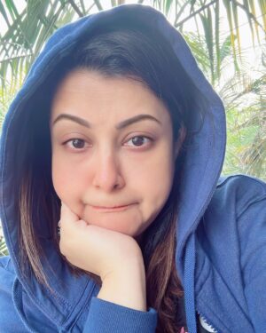 Purnima Instagram - Good morning ☀️

#purnima #therealpurnima #winter2023 
#wintervibes #wintermorning ☀️
