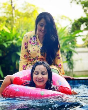 Purnima Instagram - 👩🏻‍❤️‍👩🏻 

#swipeleft⬅️⬅️⬅️
