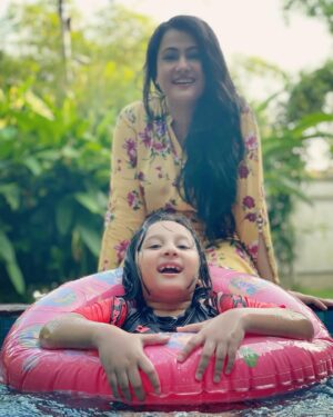 Purnima Instagram - 👩🏻‍❤️‍👩🏻 

#swipeleft⬅️⬅️⬅️